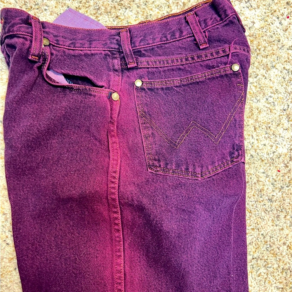 Wrangler woman’s Vintage jeans.